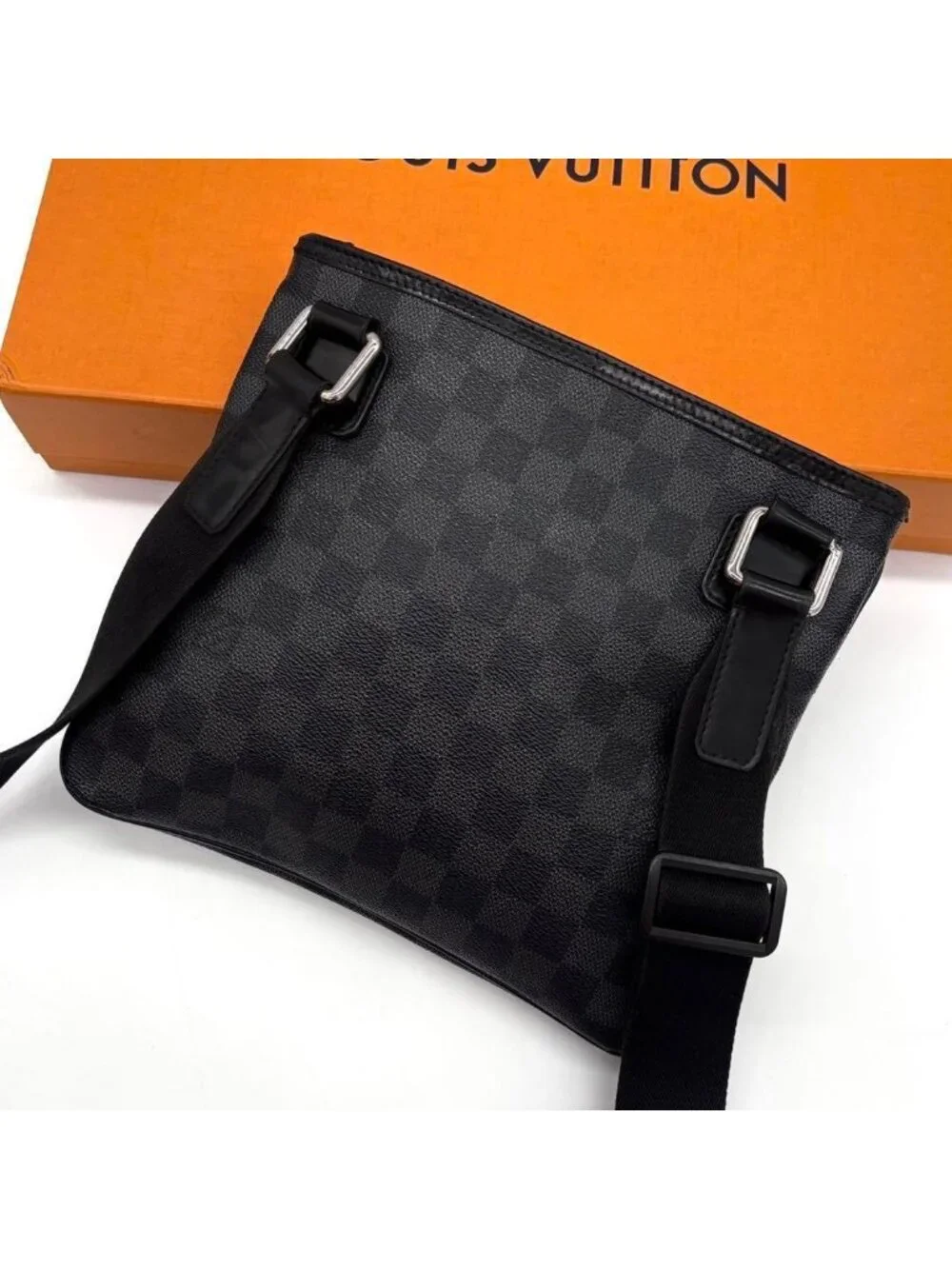 Louis Vuitton Damier Graphite Thomas Shoulder Bag Gray